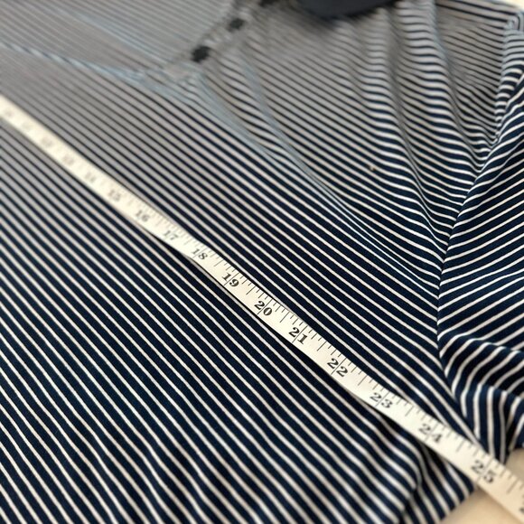 Old Navy Active Golf Shirt - Picture 4 of 5